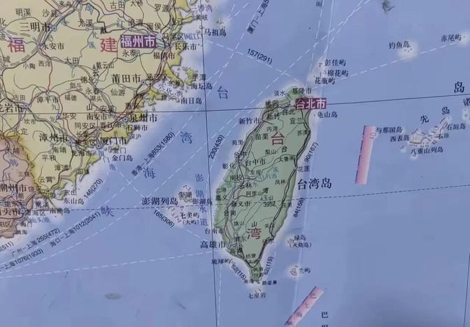印度高调窜访台湾，打破了长久以来印度不干涉中国内政的基本原则，严重踩到了台海的红