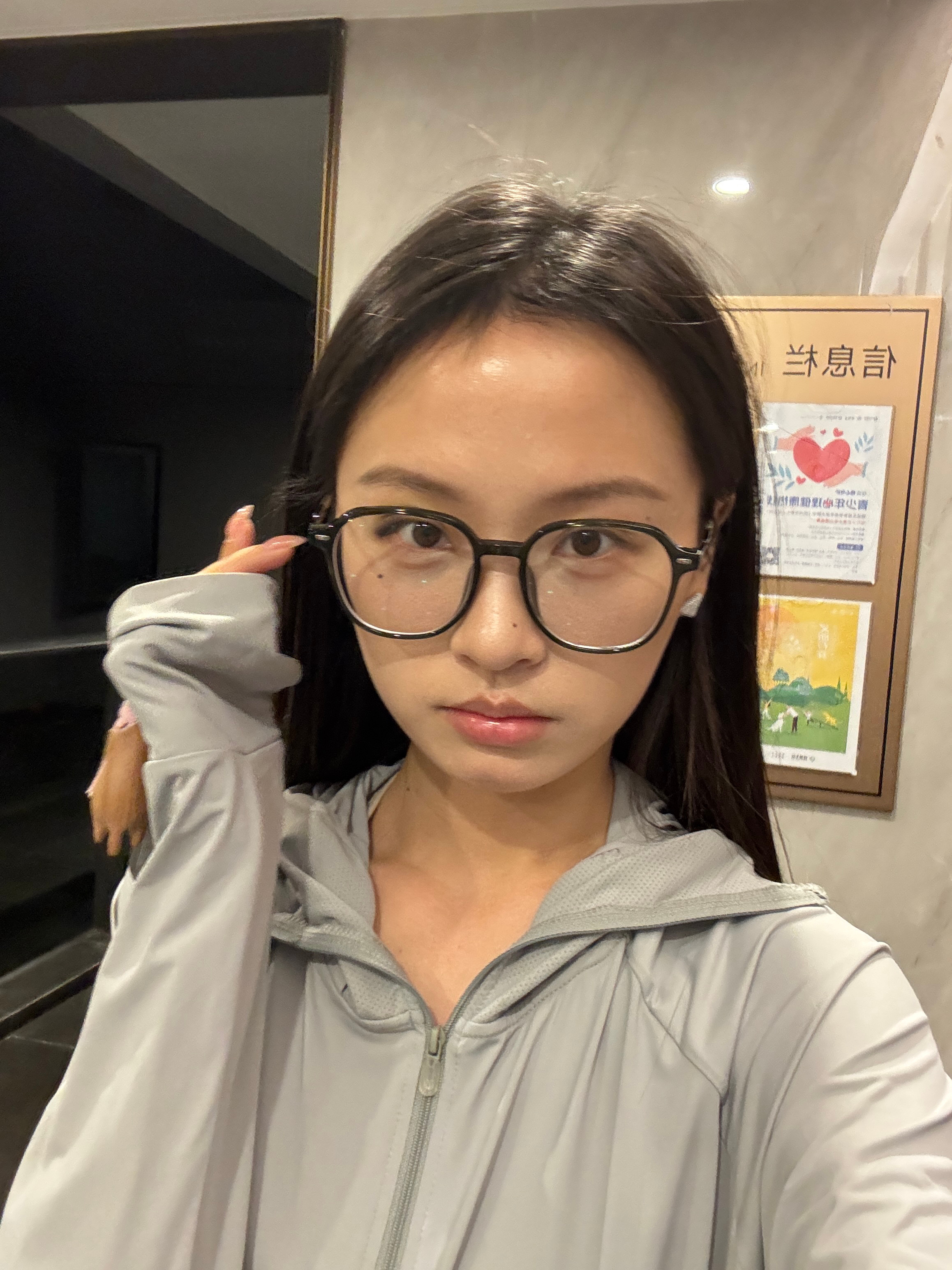 眼睛乌青何时会好 
