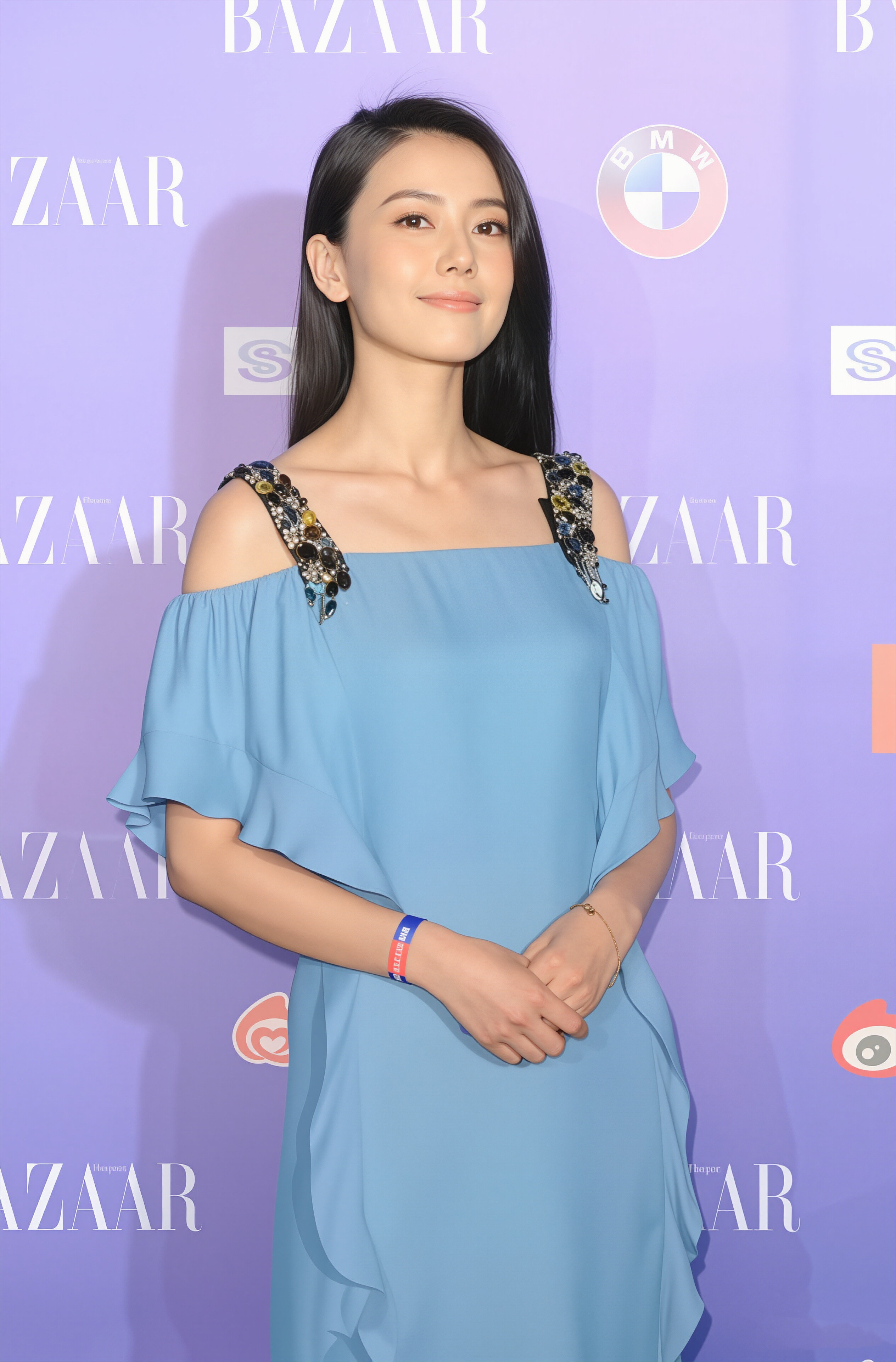 高圆圆 张雪机车夺冠