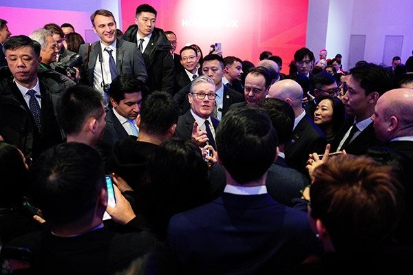 【#五眼联盟仅剩特朗普未访华# 】今年以来，西方阵营内的裂痕愈发明显，在对华关系