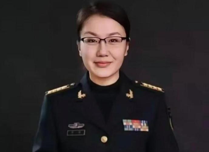 可真能整！军事专家李莉，近两三年在公开媒体节目里对俄乌、中东等战事的评论，多次被