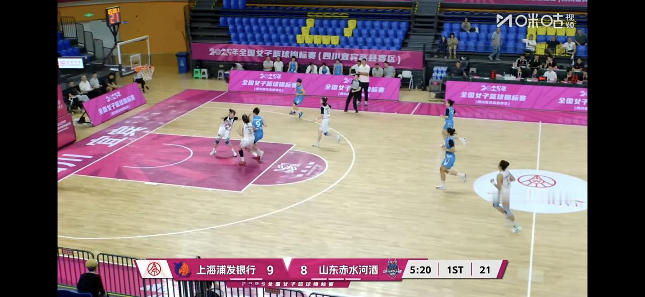 上海女篮恐将遭遇三连败！

14:30分开始的女篮全锦赛小组第三轮比赛，上海女篮
