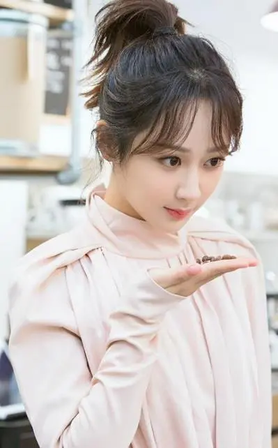 杨紫 今天当美女 生命树 最萌小女孩 淑女气质