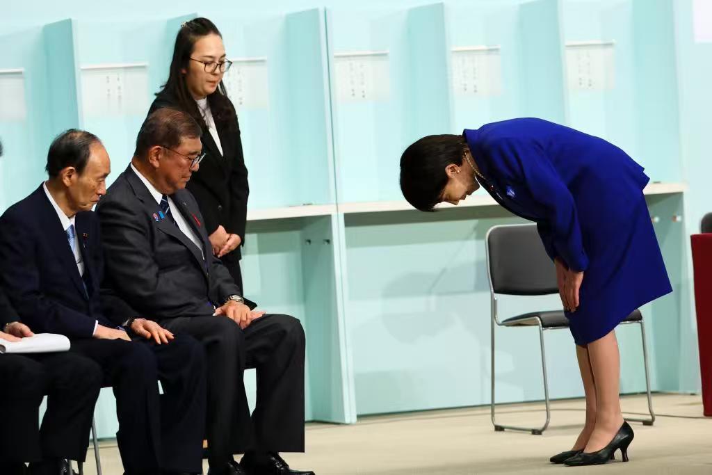 高市早苗的结局或许已经注定了，因为她是日本极右翼政客，不仅对我们不友好，而且强调