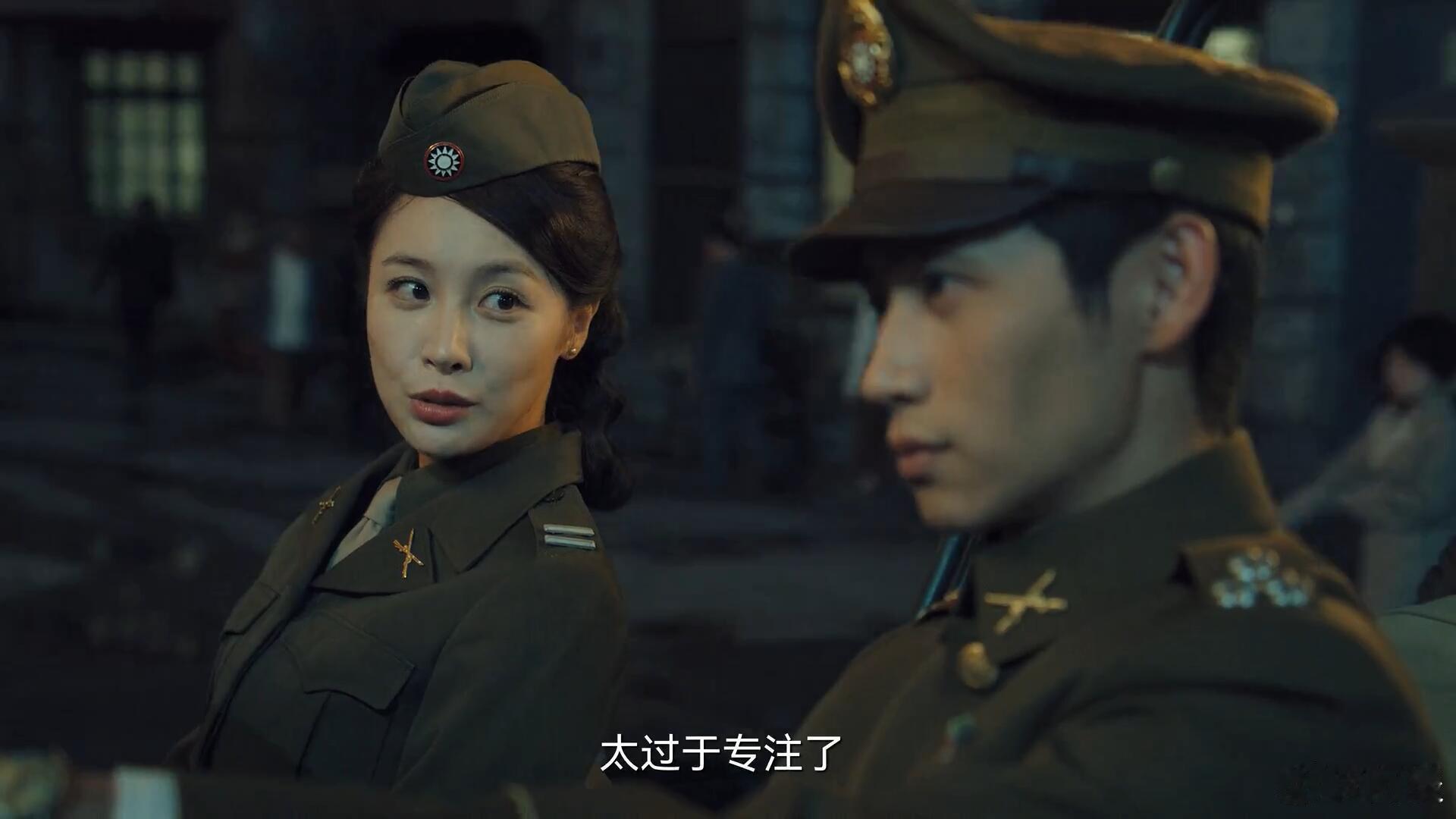 隆妮演出了那个年代的人 隆妮赋予黎晴灵魂！让角色有血有肉，年代感拉满！​ ​​​