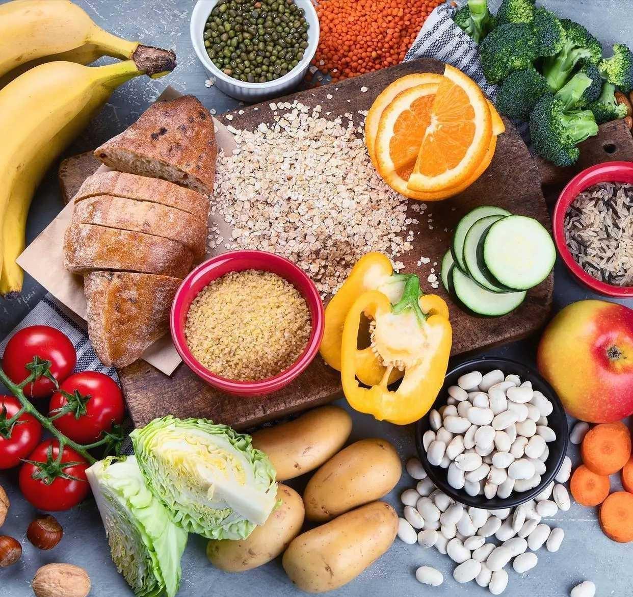 人老了别瞎吃！这10种食物吃法有讲究，吃对才是养身体
 
人到晚年，吃对食物比吃