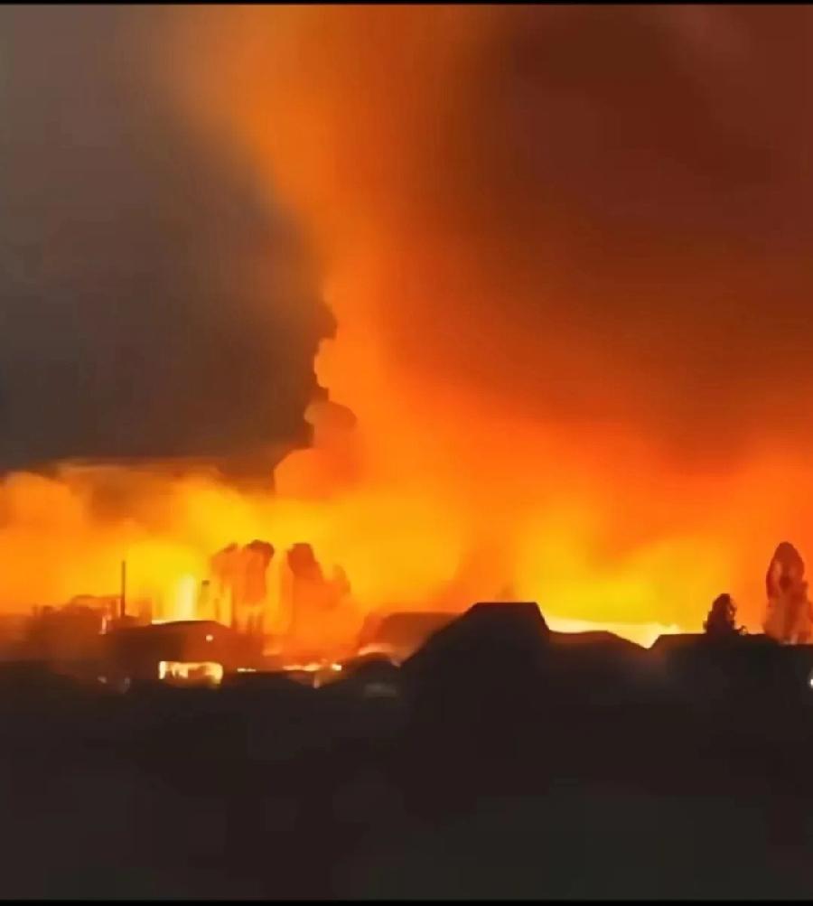 已经到了2026年了，俄乌冲突愈演愈烈，乌克兰很多区域都被攻陷，这场俄乌冲突什么