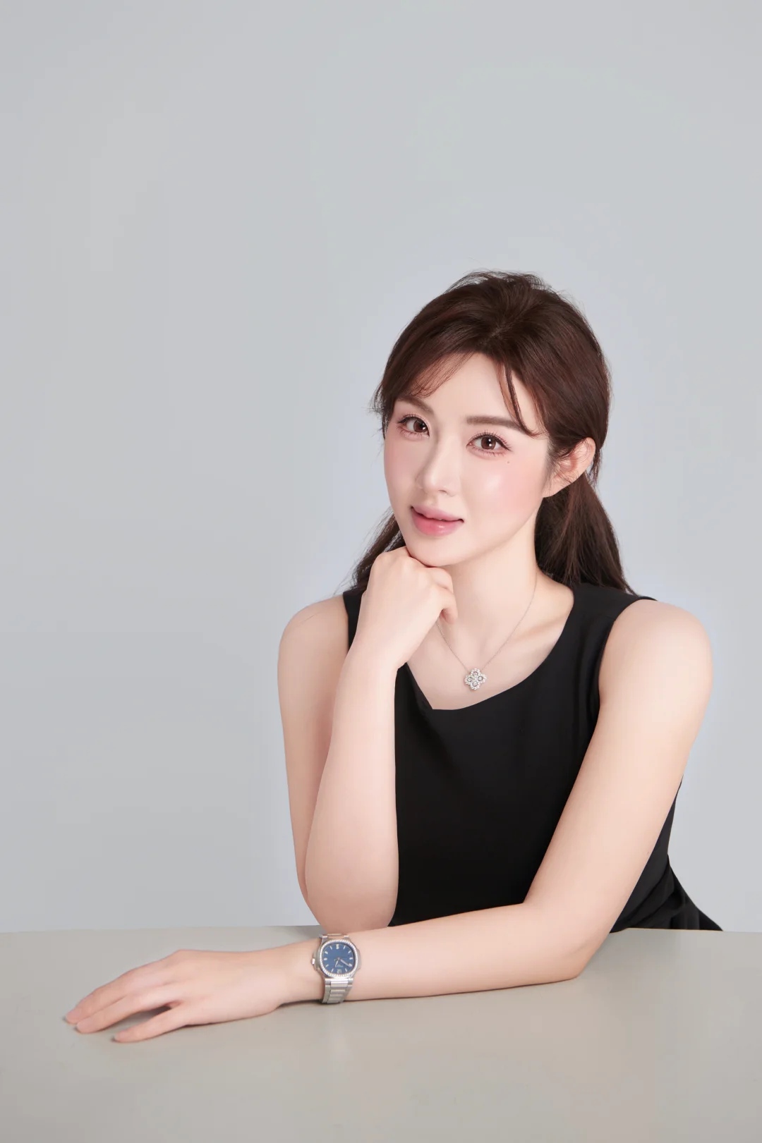 蓄力期的女生