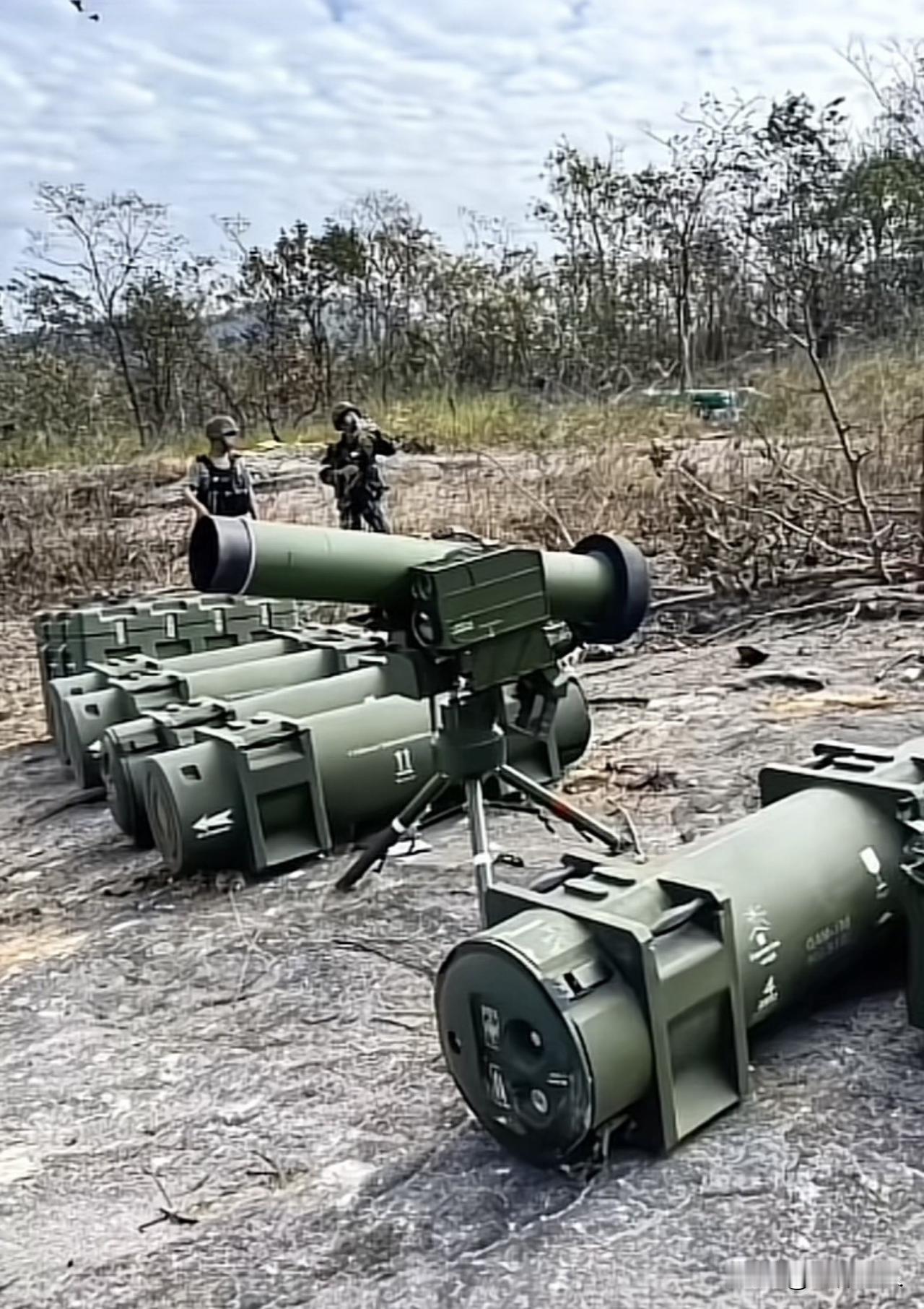 告诉你一个
不受伤的方法

上天给你什么
你就享受什么

上天拿走什么
你就放弃