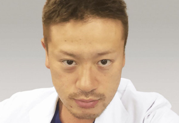 #日本医生性侵猥亵9岁女童等21名女性# 【日本整形医生趁麻醉性侵猥亵21名女性