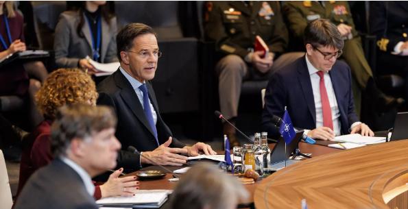 美国和北约谈崩了？当地时间12月3日，美国国务卿鲁比奥罕见的缺席了北约外长会，而