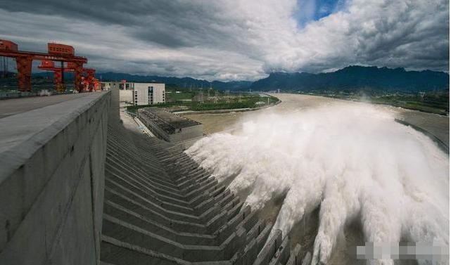 印度水利部长称：已接到最高指令，不让一滴水流入巴基斯坦！

2026年6月9日，