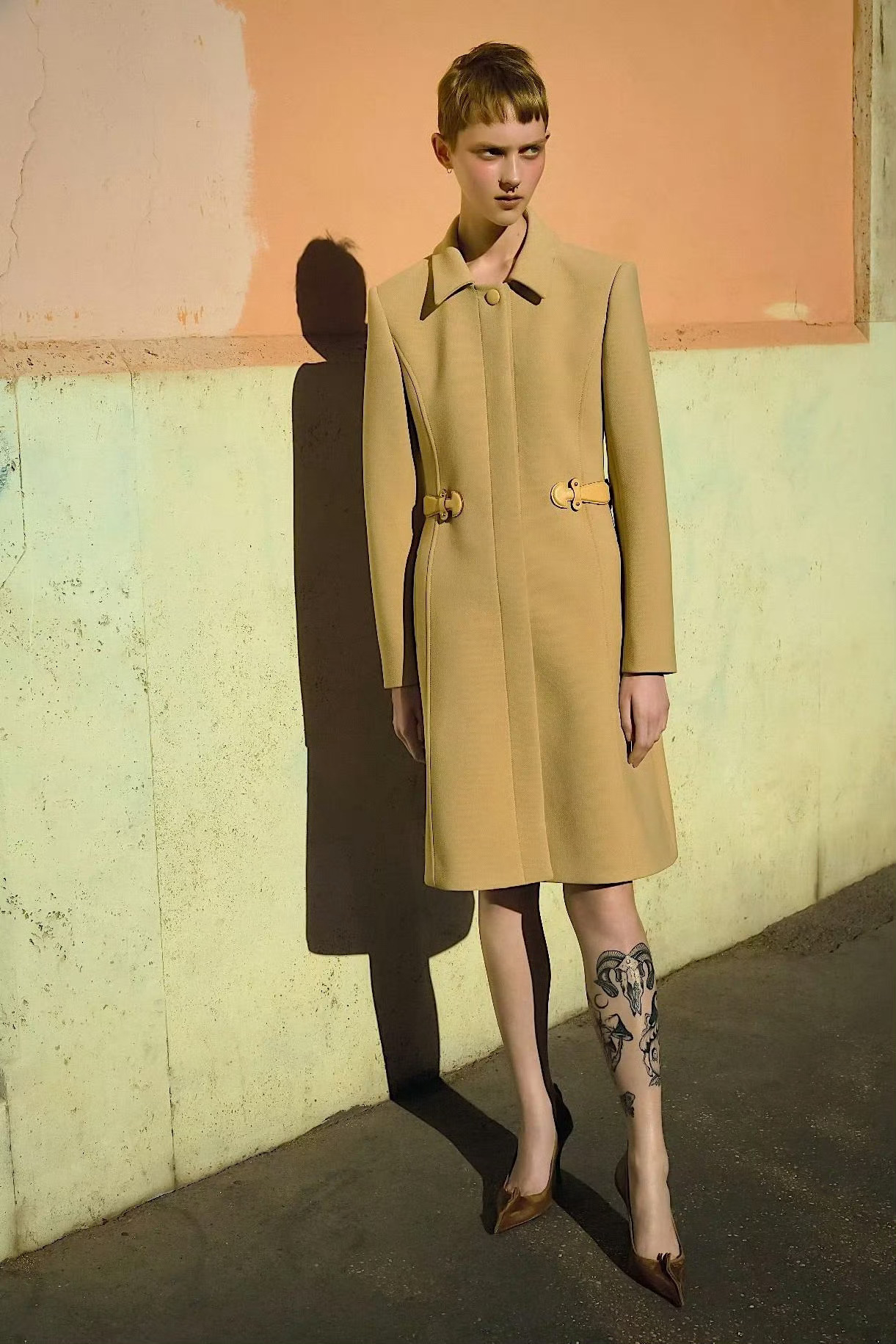 Lou Hughes in Rome for Numéro摄影：Sofia Sa