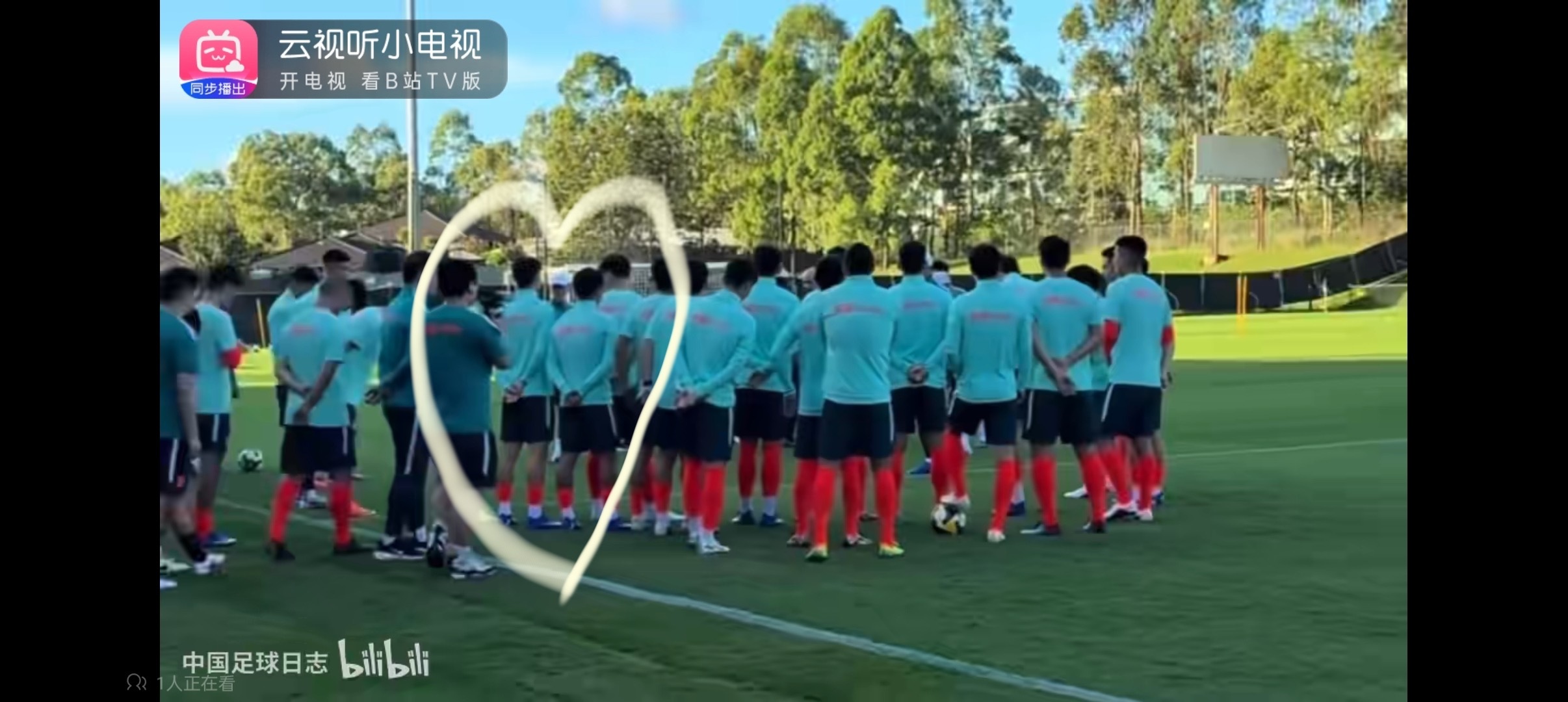 在guo jia 队隐秘的角落里 我们栋蒯依然稳稳的 