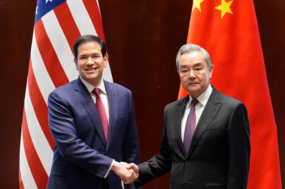 王毅与鲁比奥进行通话后，中方次日就及时对外官宣，通报内容详实完整，不仅重申落实元