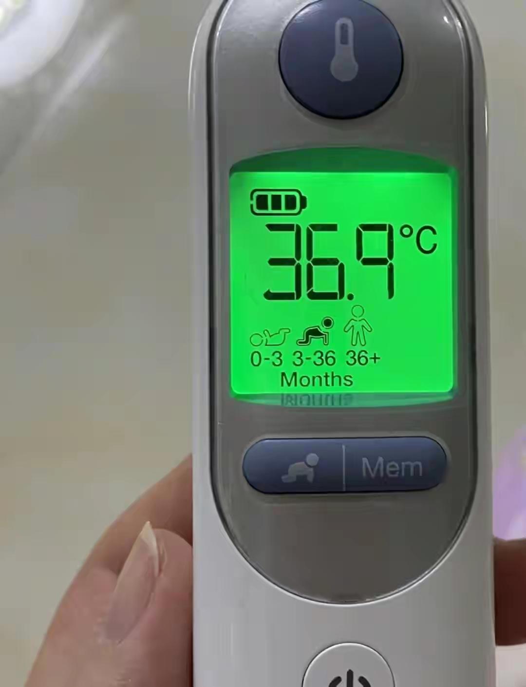 摔碎的温度计里，那几颗滚动的银色小球，正悄悄向空气中释放看不见的毒气。2026年