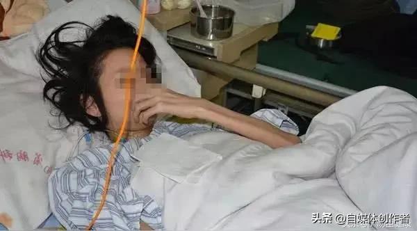 20多岁姑娘脖子疼一周，一查胃癌全身转移！这个无痛硬块，竟是癌症警报
 
脖子疼