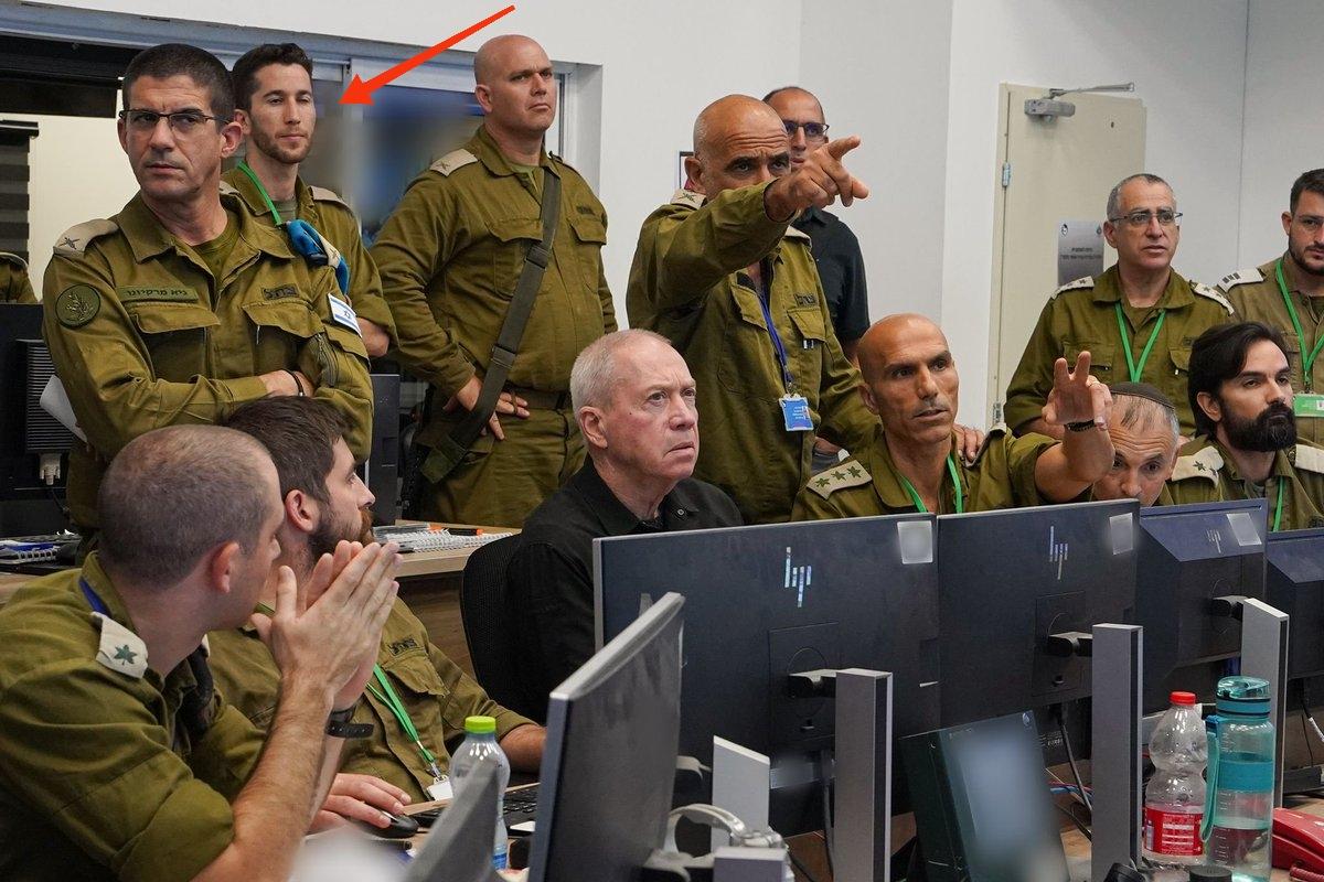 2023年10月7日哈马斯突袭以色列南部的那一刻，整个国家陷入极度混乱。以色列国