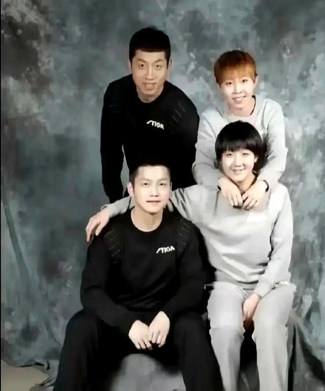 【樊振东的年薪是很高的】这个说法是真实的，来自德国媒体与多家权威体育媒体的报道。