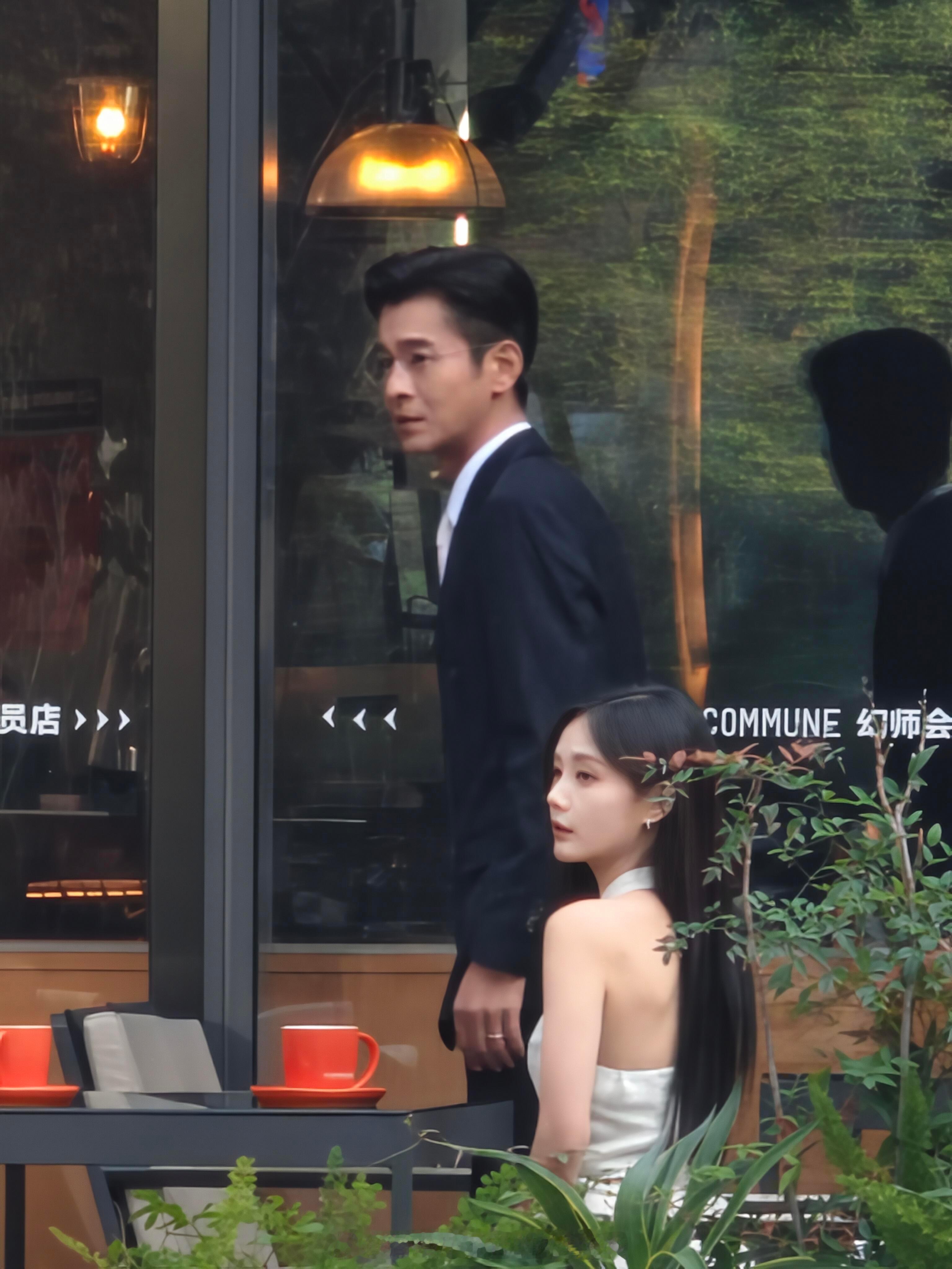 李一桐乔振宇《美人余》同框路透来了！！