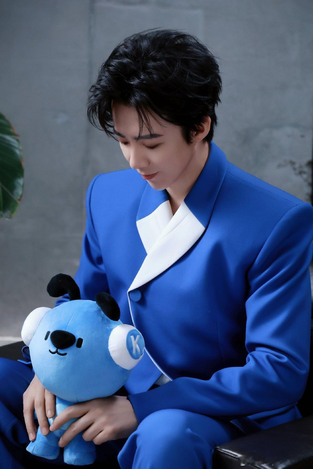 刘宇宁的2025巡演 | 刘宇宁的第二张专辑刘宇宁的 | 摩登兄弟去爱一个本身就