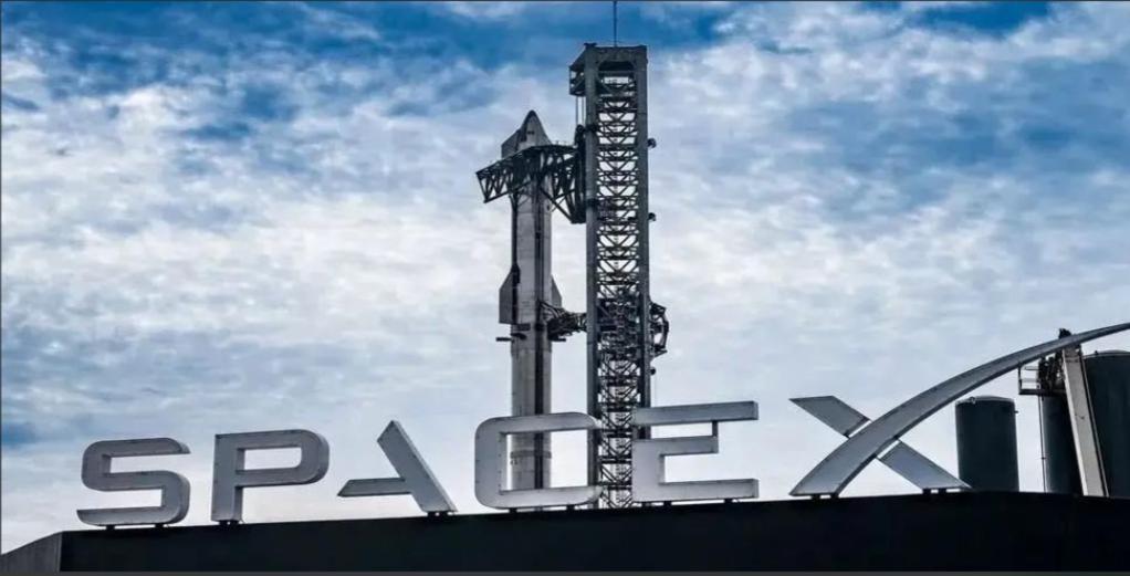 【据报，SpaceX要求供应商排除中国籍员工及设备】据《日经亚洲》引述知情人士报