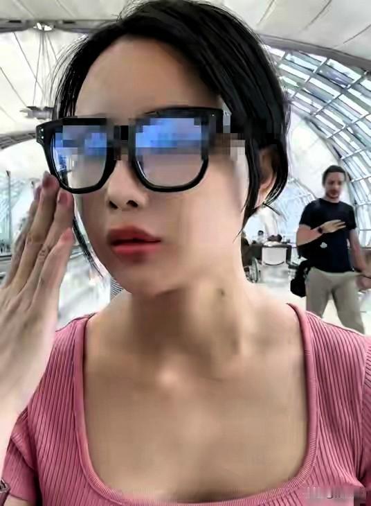 美女博主竟是境外间谍？专盯普通人拍风景，上百人中招！


一个旅游博主私信你，找