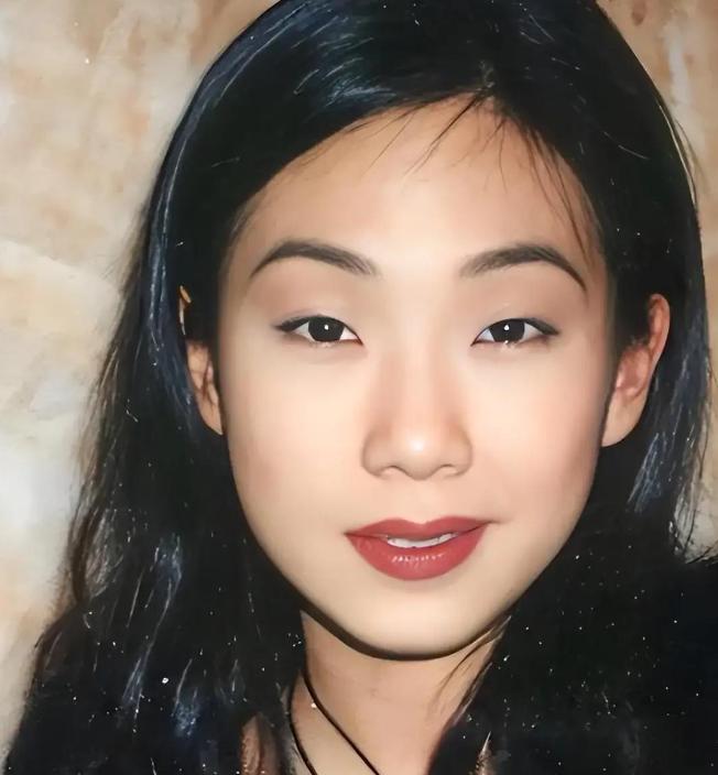 2004年，林忆莲向李宗盛提出离婚，李宗盛事后跟人讲：我年近半百，却要妻离子散，