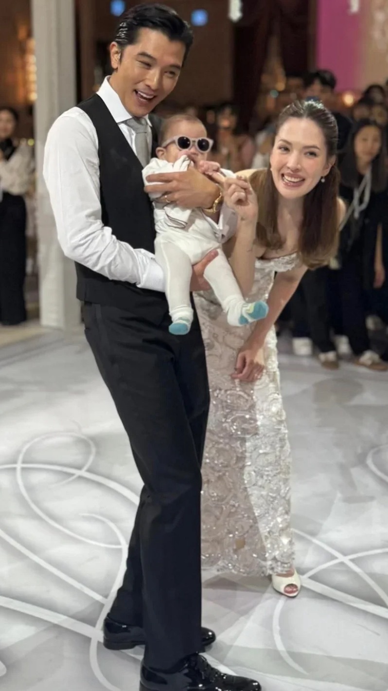 现实中偶像剧happy ending具象化了谁懂啊邱泽许玮宁把儿子带进了婚礼现场