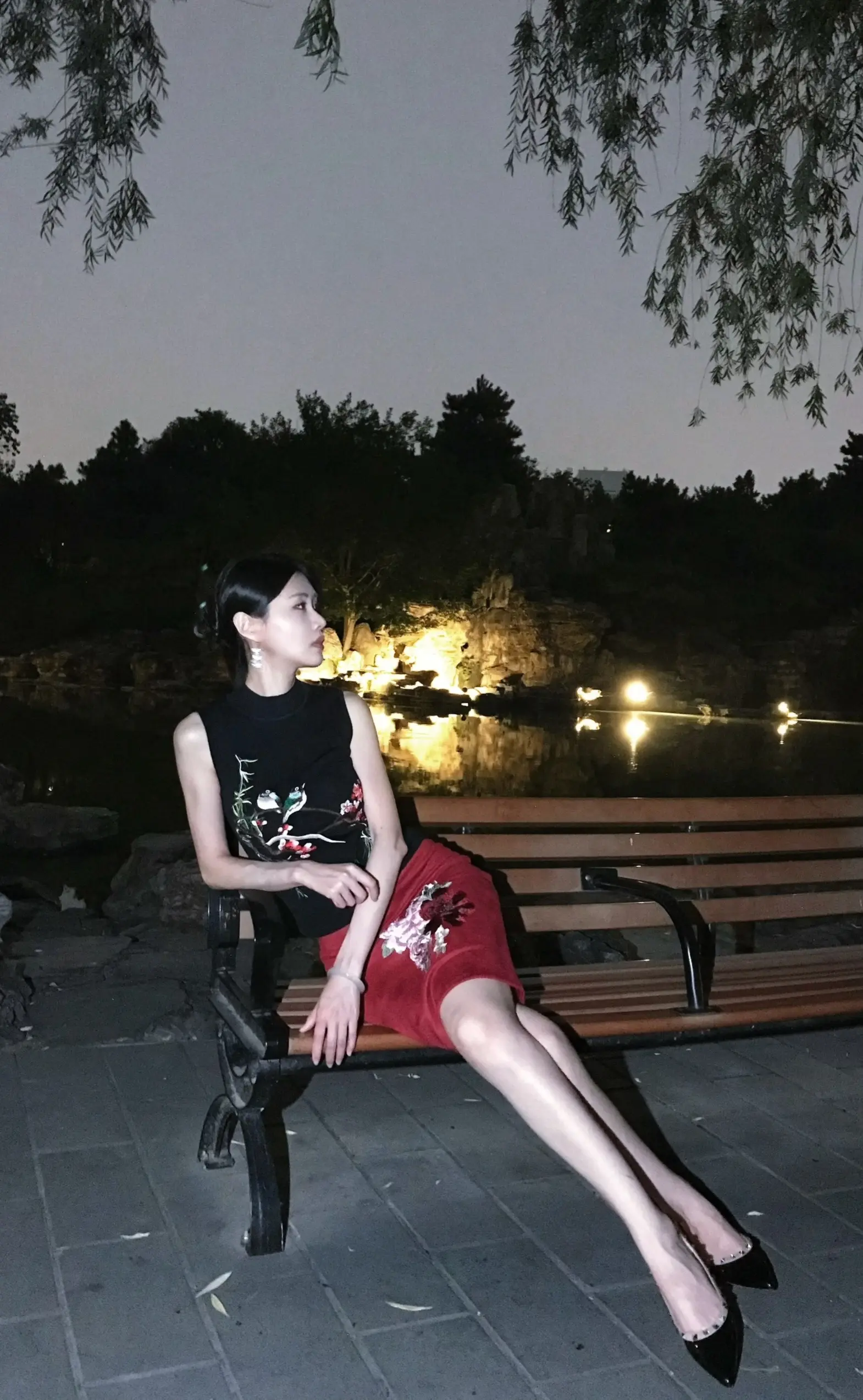 有人相逢恨晚 有人相逢恨早 唯独没有人恨相逢