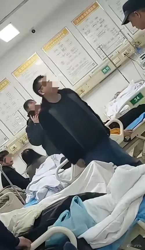 亲眼所见心寒至极，
孕期妻子受苦竟遭这般对待

谁能想到医院待产室里，
本该满心
