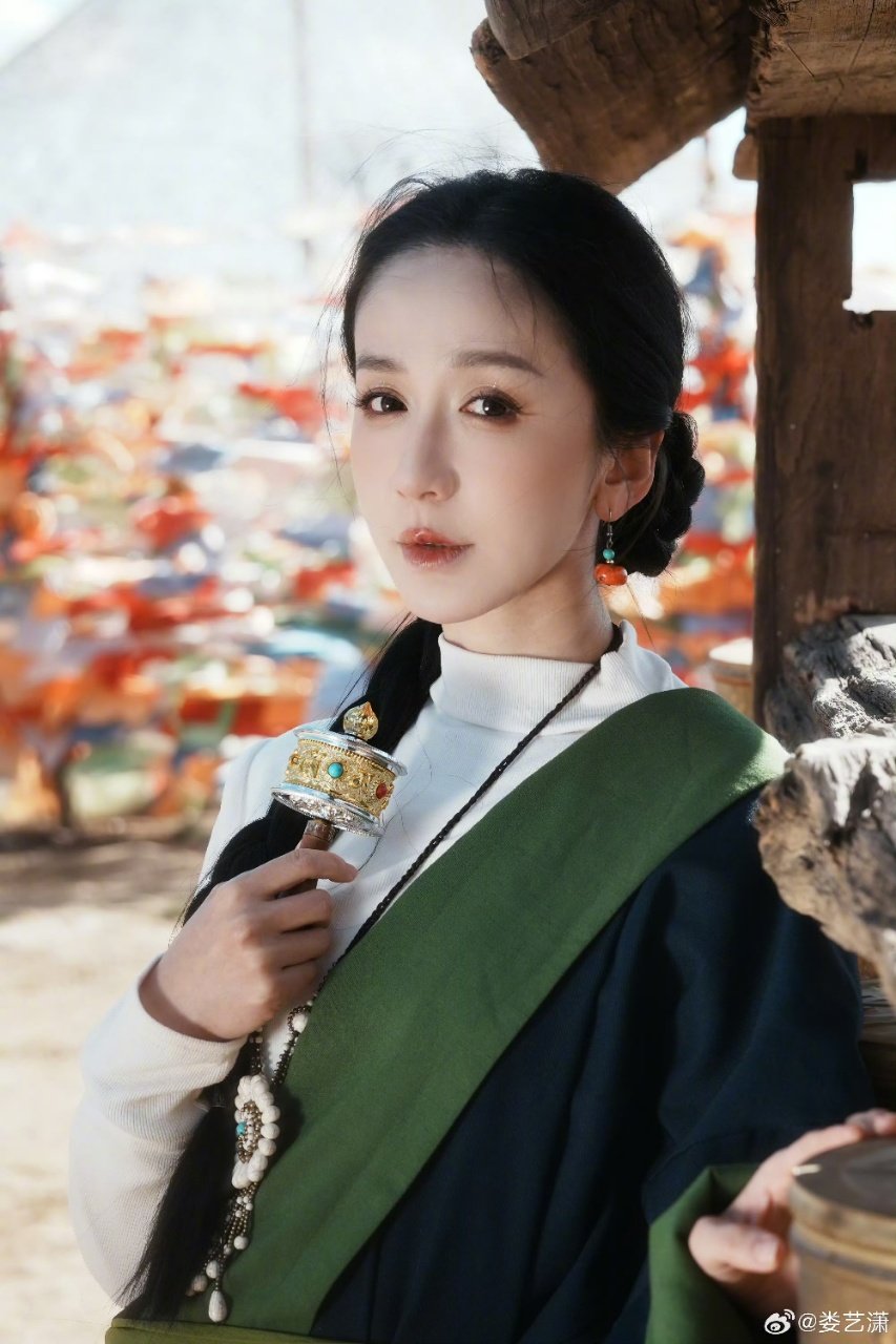 一菲和诺澜在短剧二搭了 一菲还是那么飒，诺澜依旧温柔好看 