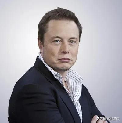 马斯克最近说，中国在两件事上特别牛：一是发电量，二是AI的执行力。首先，咱们的发