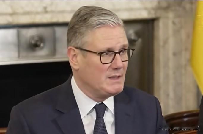 在俄乌冲突 四周年之际，欧洲“意愿联盟”重申对乌克兰坚定不移的支持。

英国首相