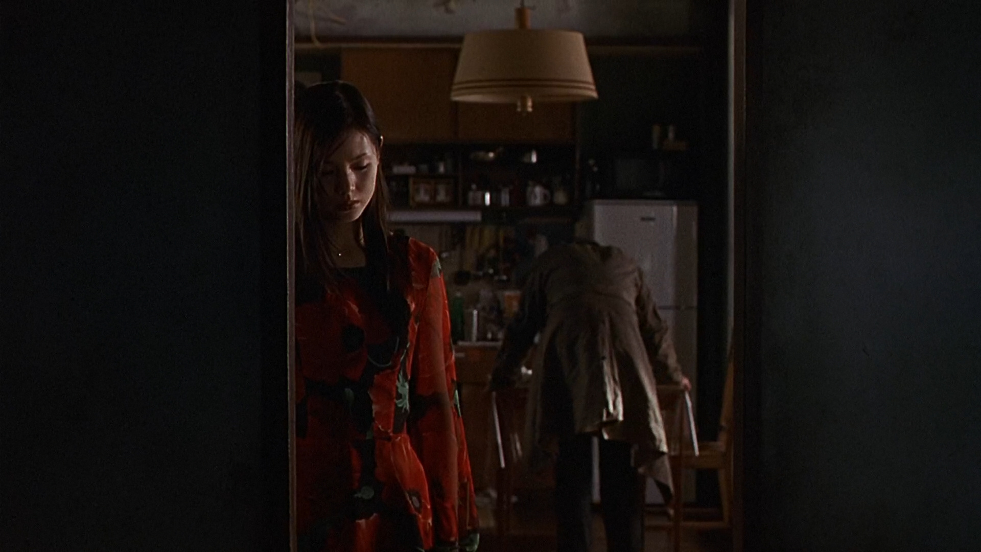 你喜欢别人的地方正是你喜欢自己的地方，而你厌恶别人的地方恰恰是你不能接受自己的地