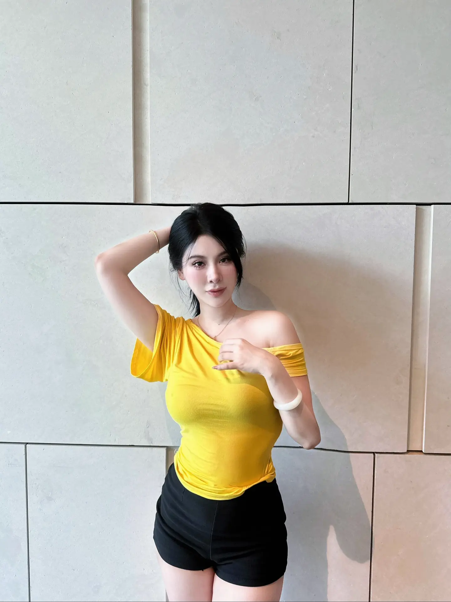 完全可爱女人