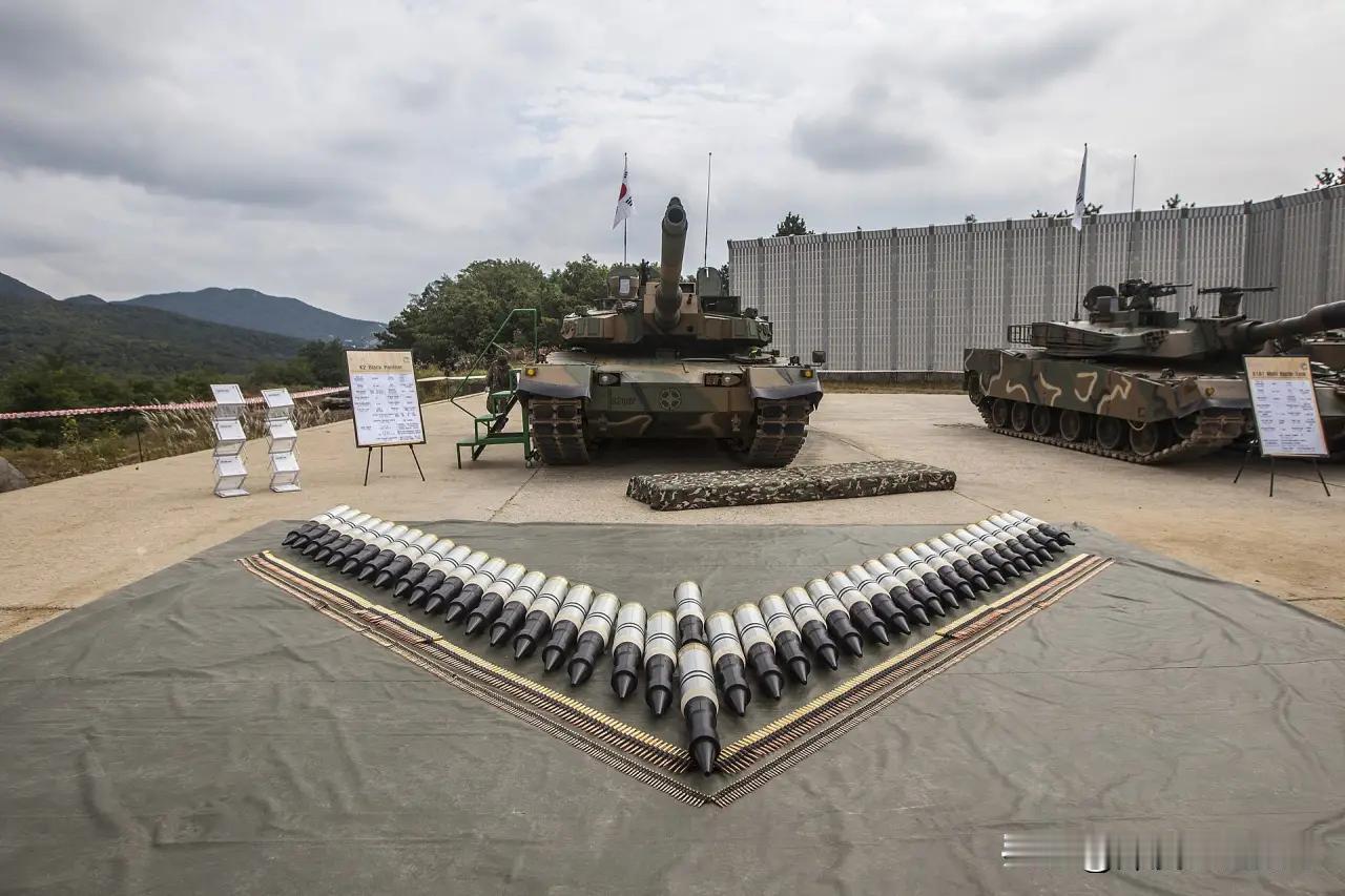 韩国黑豹坦克和炮弹