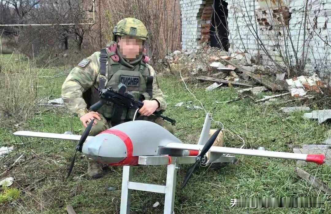 “刺杀普京”到底是谁干的？泽连斯基：不是我干的，英国人有嫌疑