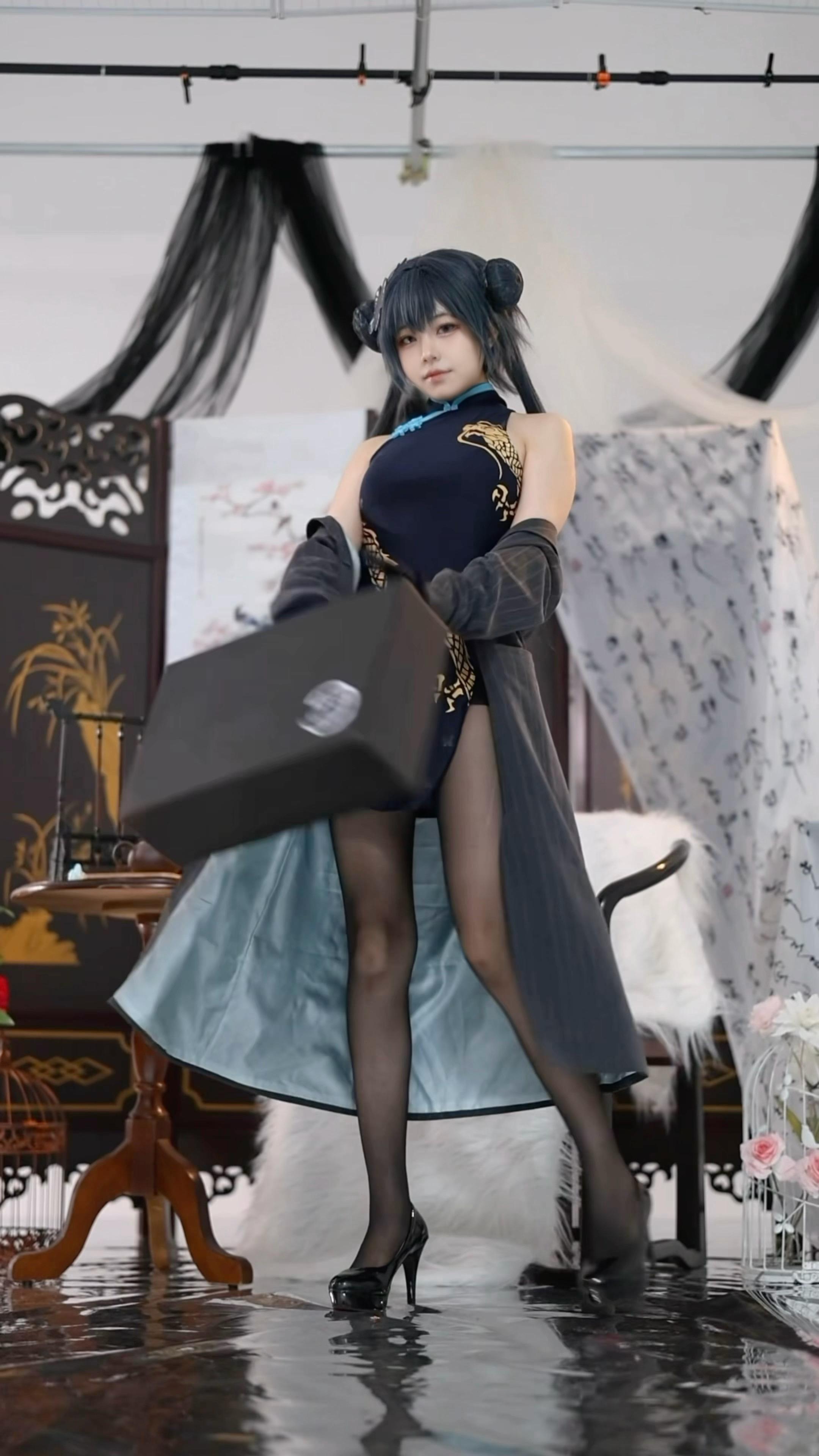 黑道萝莉