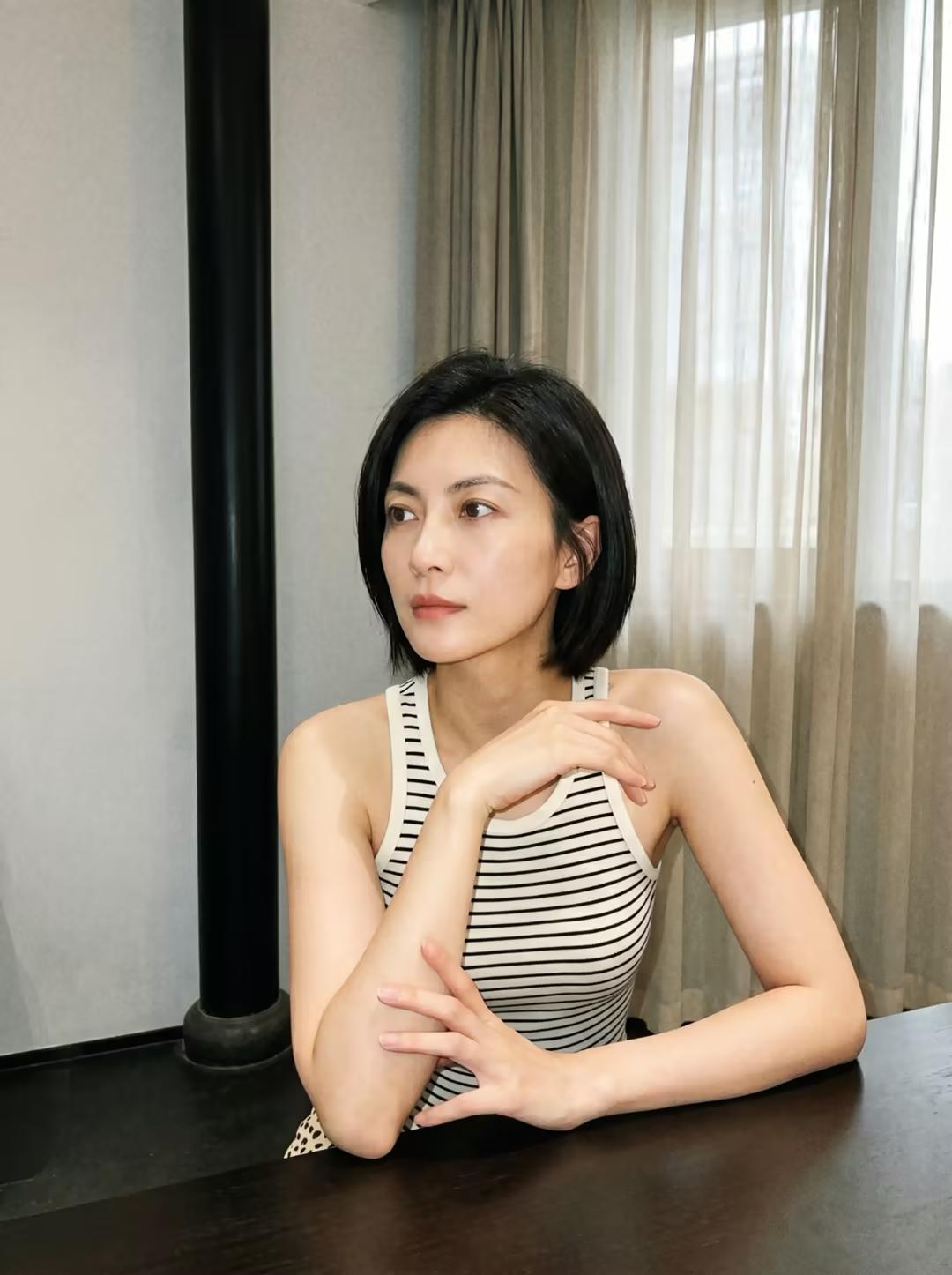 这个状态叫阿姨还是姐姐嘞🙌。