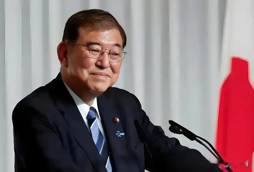这个石破茂不简单！日本首相石破茂拟暂缓访美，称“访华极重要”！
他这个表态，可以