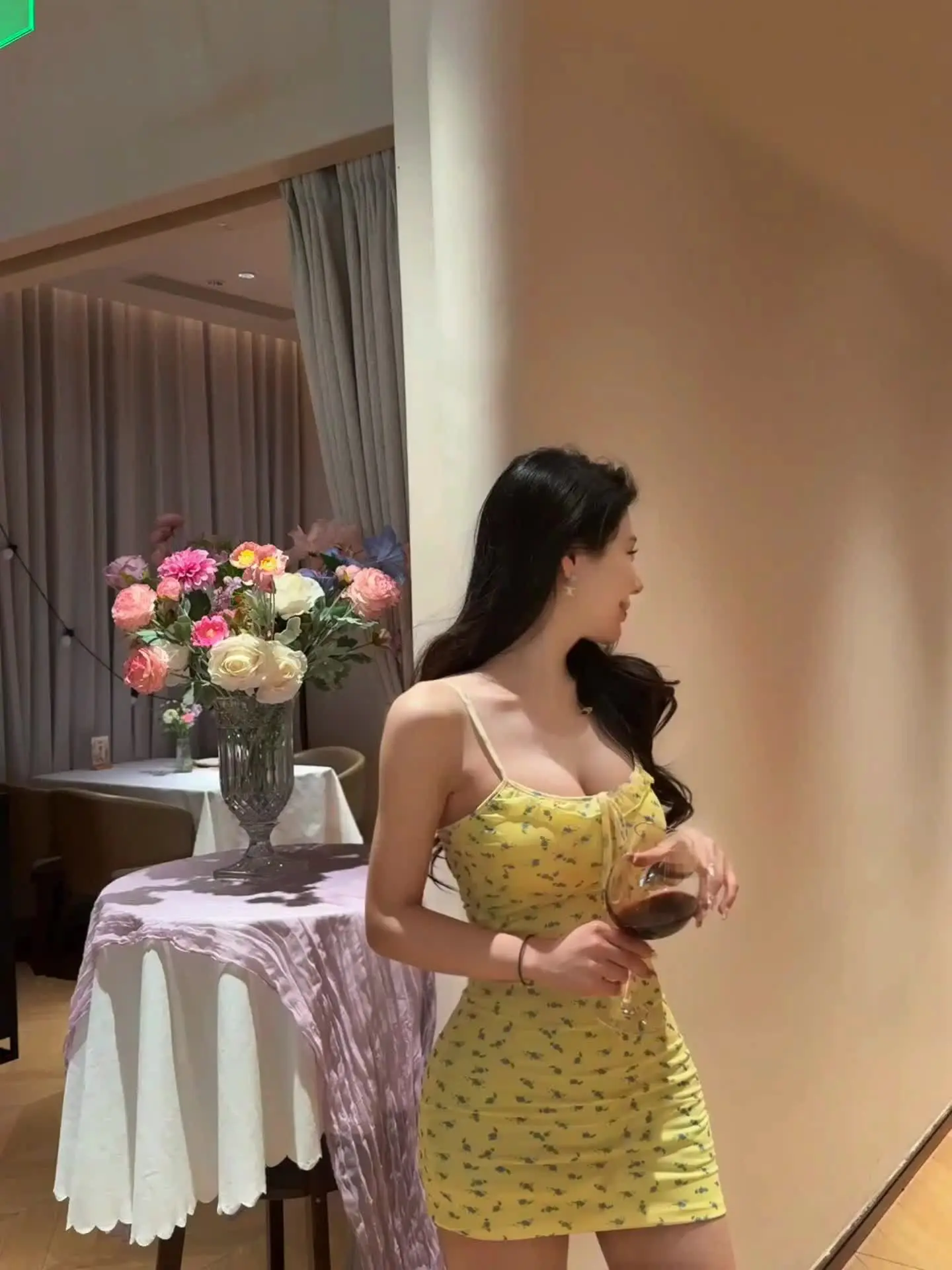 感情有什么好讲的 谁在你最需要的时候出现 谁就是对的人