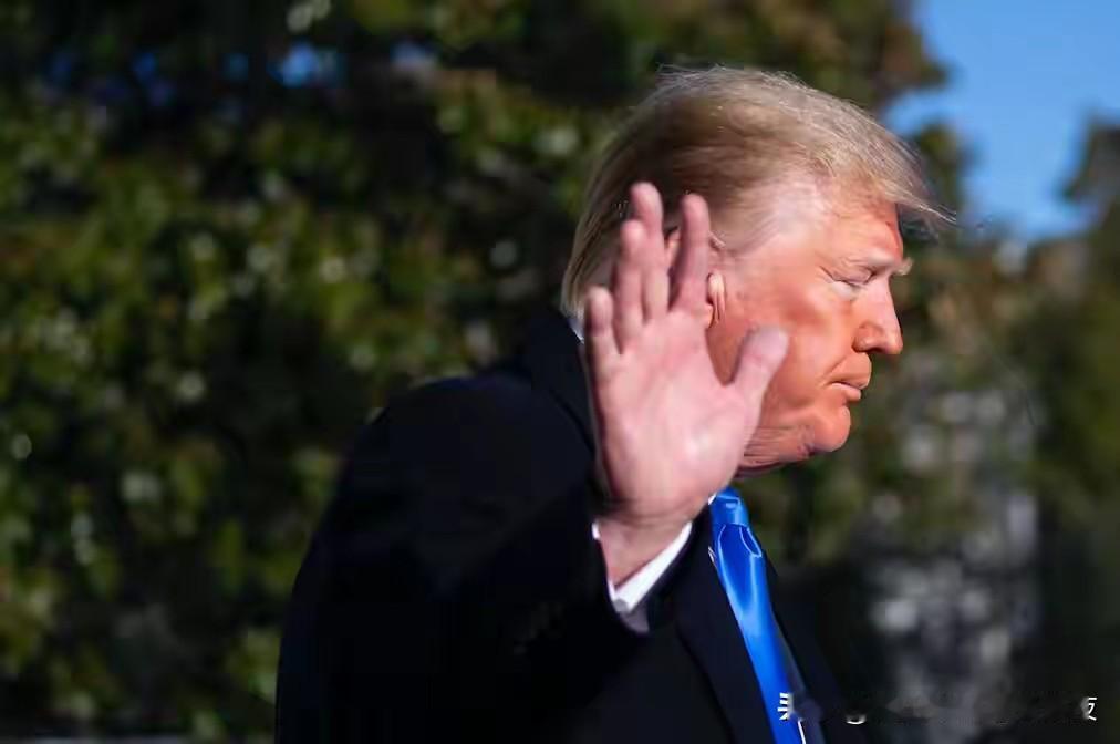 开战权到手，特朗普召回近30名大使，对马杜罗下结论，五常选边站