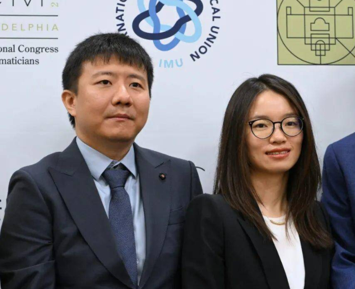 【#不要因为心中的偏见去贬低北大#，更不要因为心中的偏见去贬低中国】：1）202