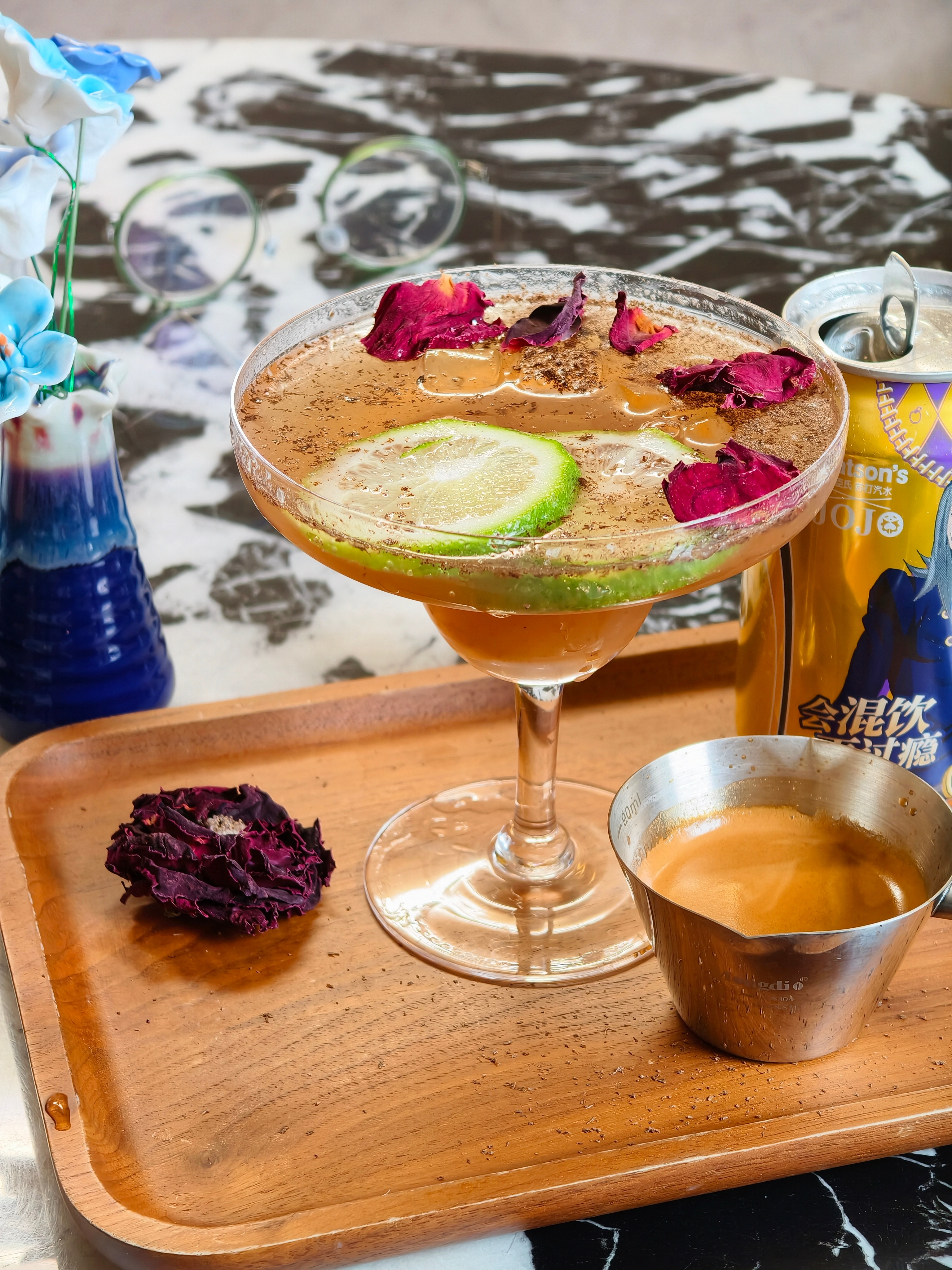 酸角木姜子咖啡好奇怪，让我试试CICI说 深圳·翼人咖啡