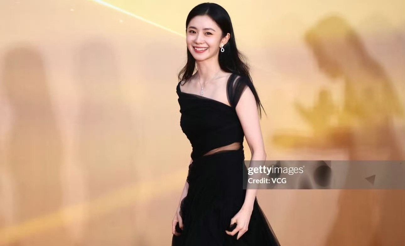 G社当站姐的水平，刘浩存还是太权威了 