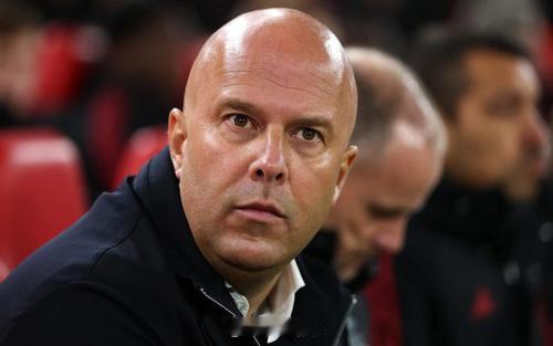 花了4.46亿镑，就别抱怨球队阵容深度了[吃瓜][吃瓜][吃瓜]利物浦 ​​​