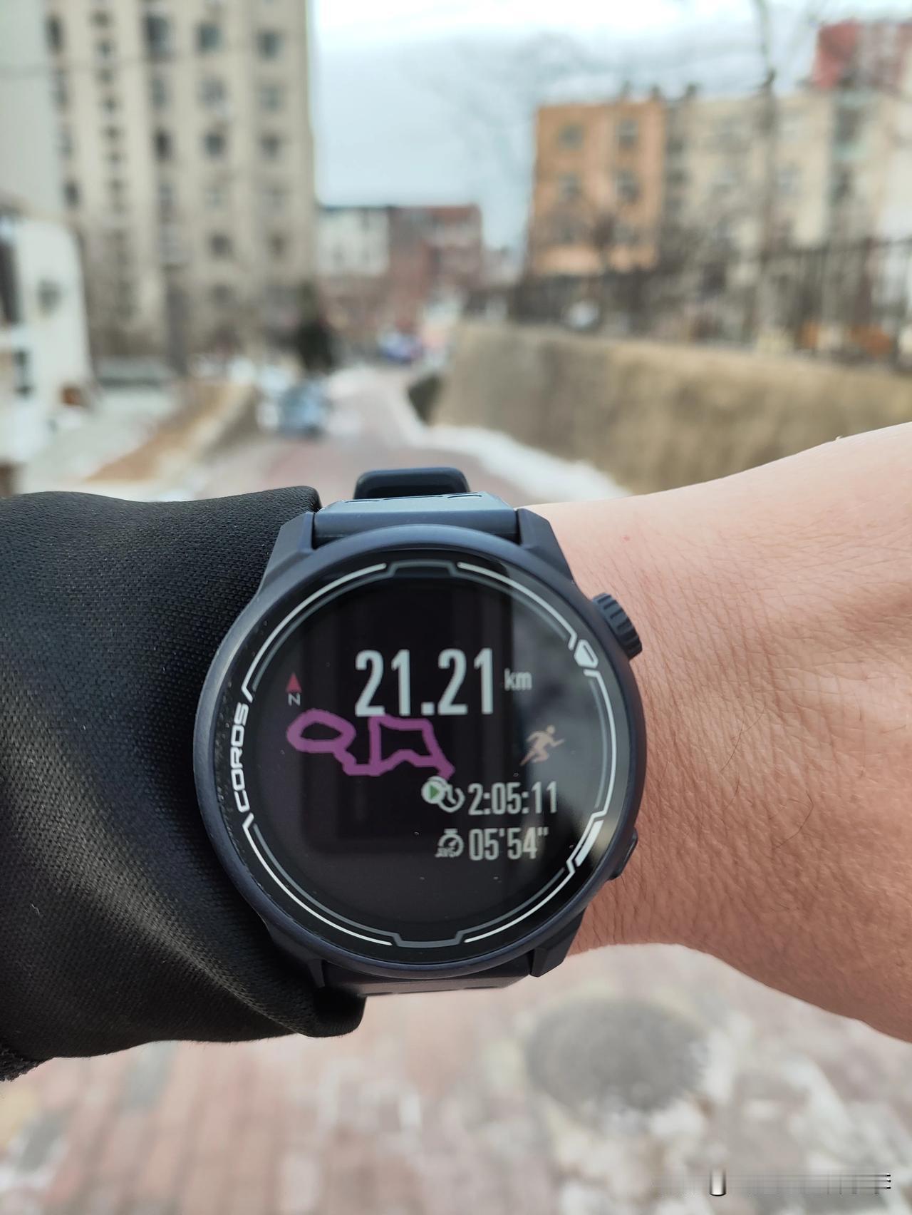 人生的柳暗花明来自你的不放弃！
大连​-8℃ 大北风 慢跑15K+快跑6公里🏃