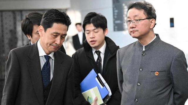 《日本对中国提出一个大胆要求，西方媒体提醒日方：还记得16年前吗》
近日，中国商