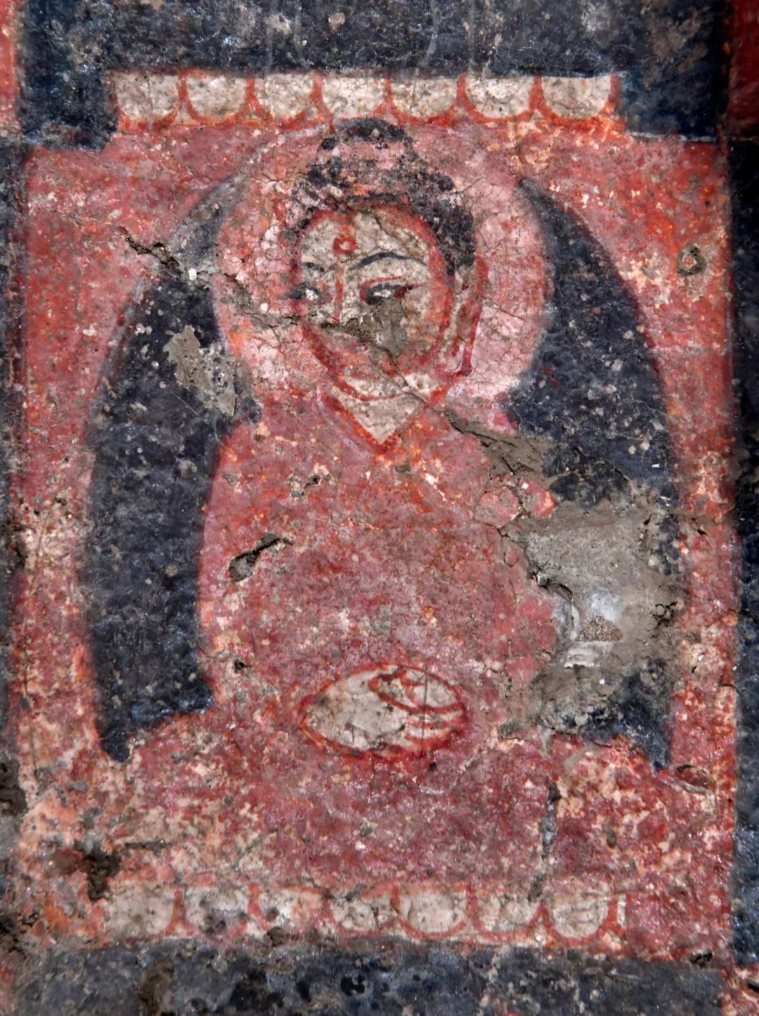 唐，千佛壁画，2002年策勒县丹丹乌里克出土，新疆文物考古研究所藏
	
